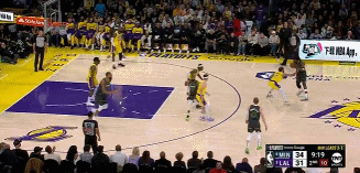 冲击力十足！爱德华兹连续强攻上篮得手 还造犯规但加罚不中