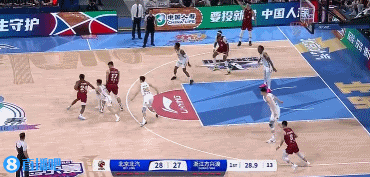 反超比分！胡金秋快攻反击接球抛投2+1打进