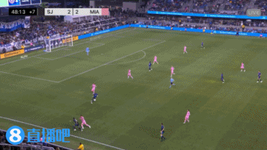 进球赶不上丢球！法尔肯闪击乌斯塔里连续失误 迈阿密半场2-3地震