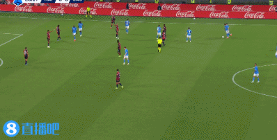 半场-那不勒斯暂1-0卡利亚里 麦克托米奈精彩凌空侧勾破门